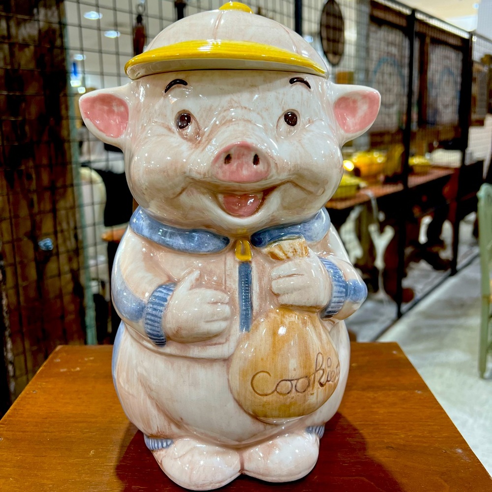 Extremely Rare Piggy Cookie Jar from 1950’s
